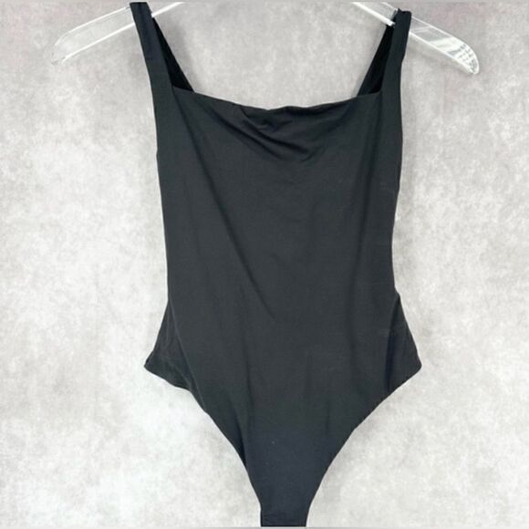 Skims NWT Fits Everybody SQUARE NECK BODYSUIT in Onyx Size 2X - Picture 6 of 10